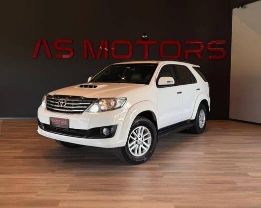 TOYOTA HILUX SW4 3.0 SRV 4X4 16V TURBO INTERCOOLER DIESEL 4P AUTOMÁTICO